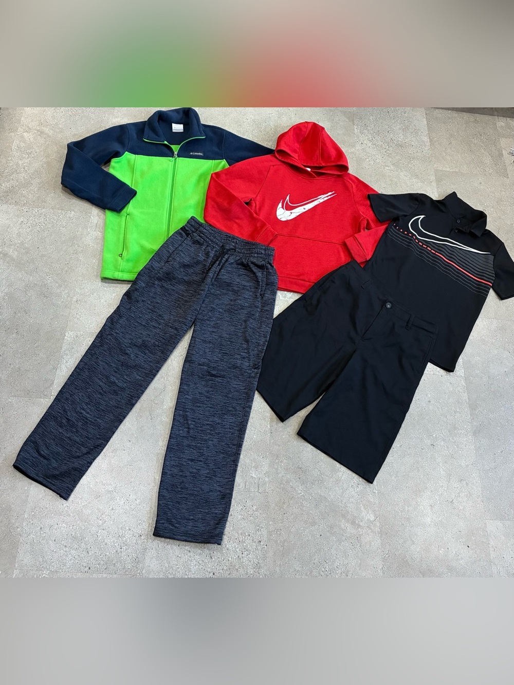 Boys NIKE/UNDER ARMOUR/COLUMBIA Shorts..Sweatshirt..Jacket..Sweatpants & Shirt